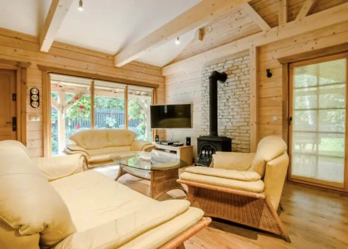 Klimatyczny Z Drewna Nad Morzem Casa de Férias Debina (Ustka)